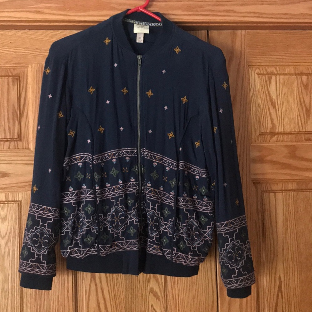 Embroidered bomber jacket